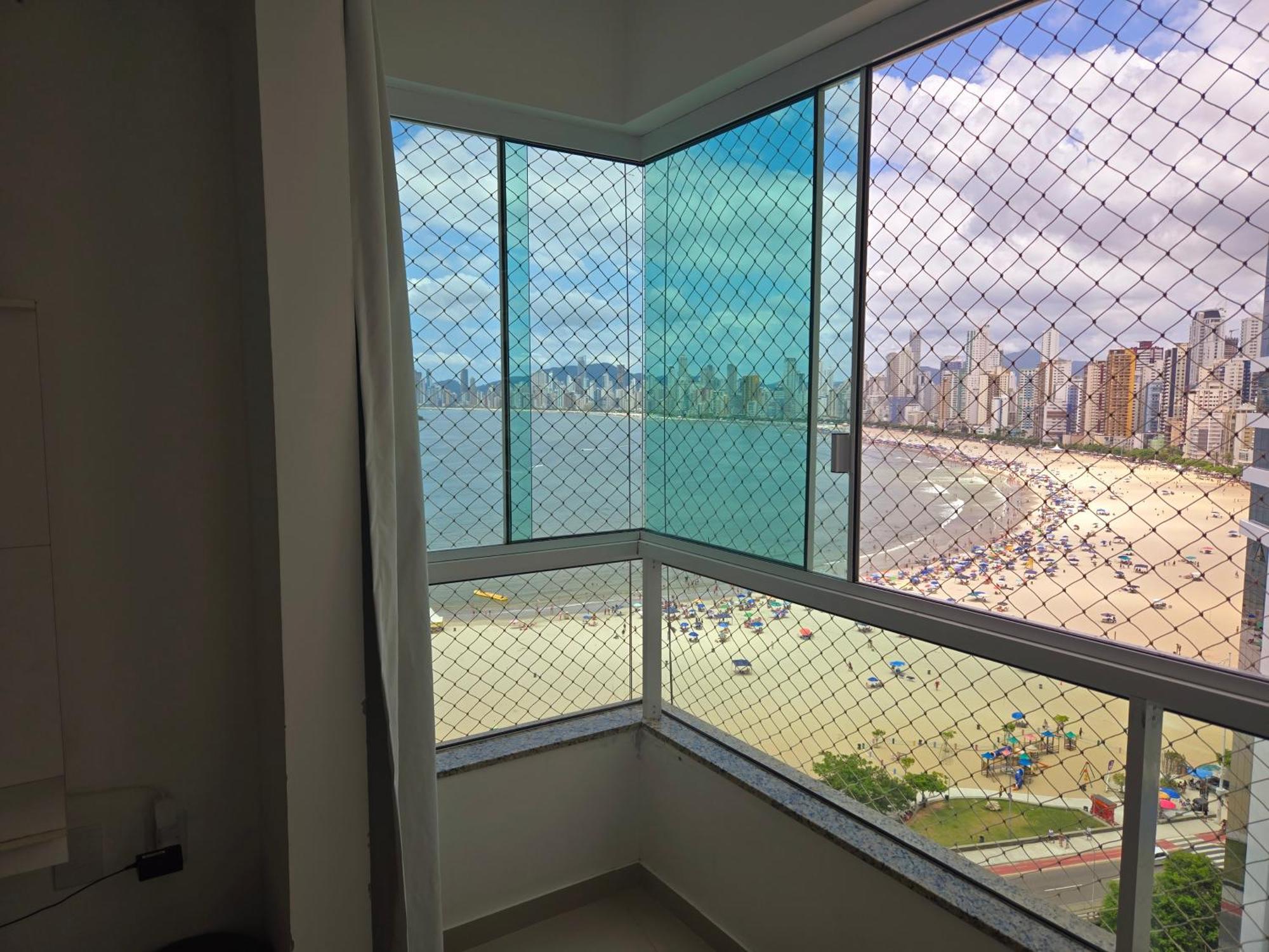 Piscina A Beira-Mar, Tranquilidade E Qualidade No Melhor De Bc Balneário Camboriú Exterior foto